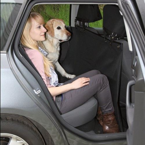Ochranný autopoťah zadných sedadiel 1,45 x1, 60m Trixie zips